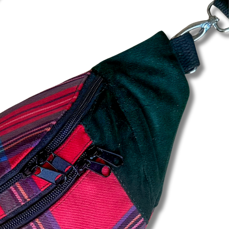 nerka w szkocką kratkę detal 1.png