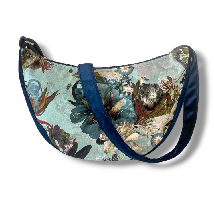 torebka half moon niebieski kwiat detal 2.jpeg