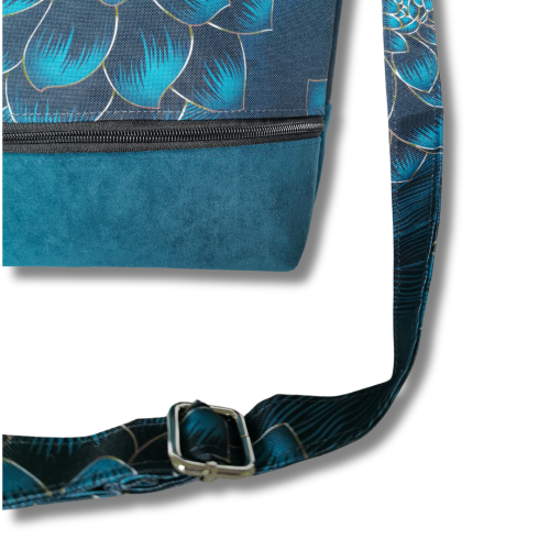 LISTONOSZKA NIEBIESKI KWIAT DETAL 1.png